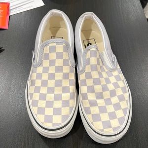 Vans— slip on